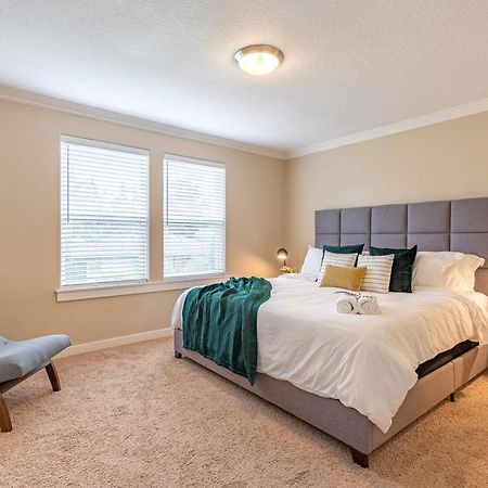 Modern Home, Four Bedrooms, King Beds Tigard Esterno foto