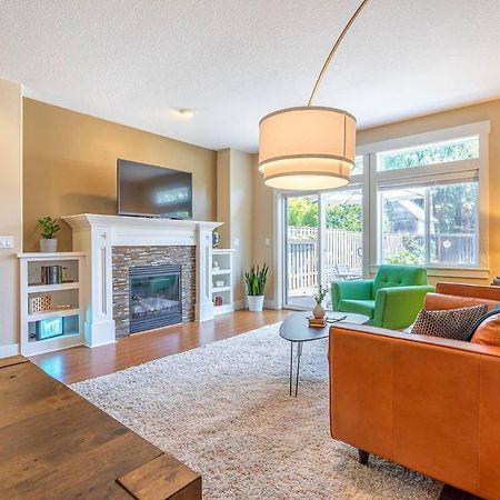 Modern Home, Four Bedrooms, King Beds Tigard Esterno foto